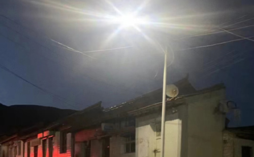 农村院子里最适合的金昌太阳能路灯亮度与安装要点